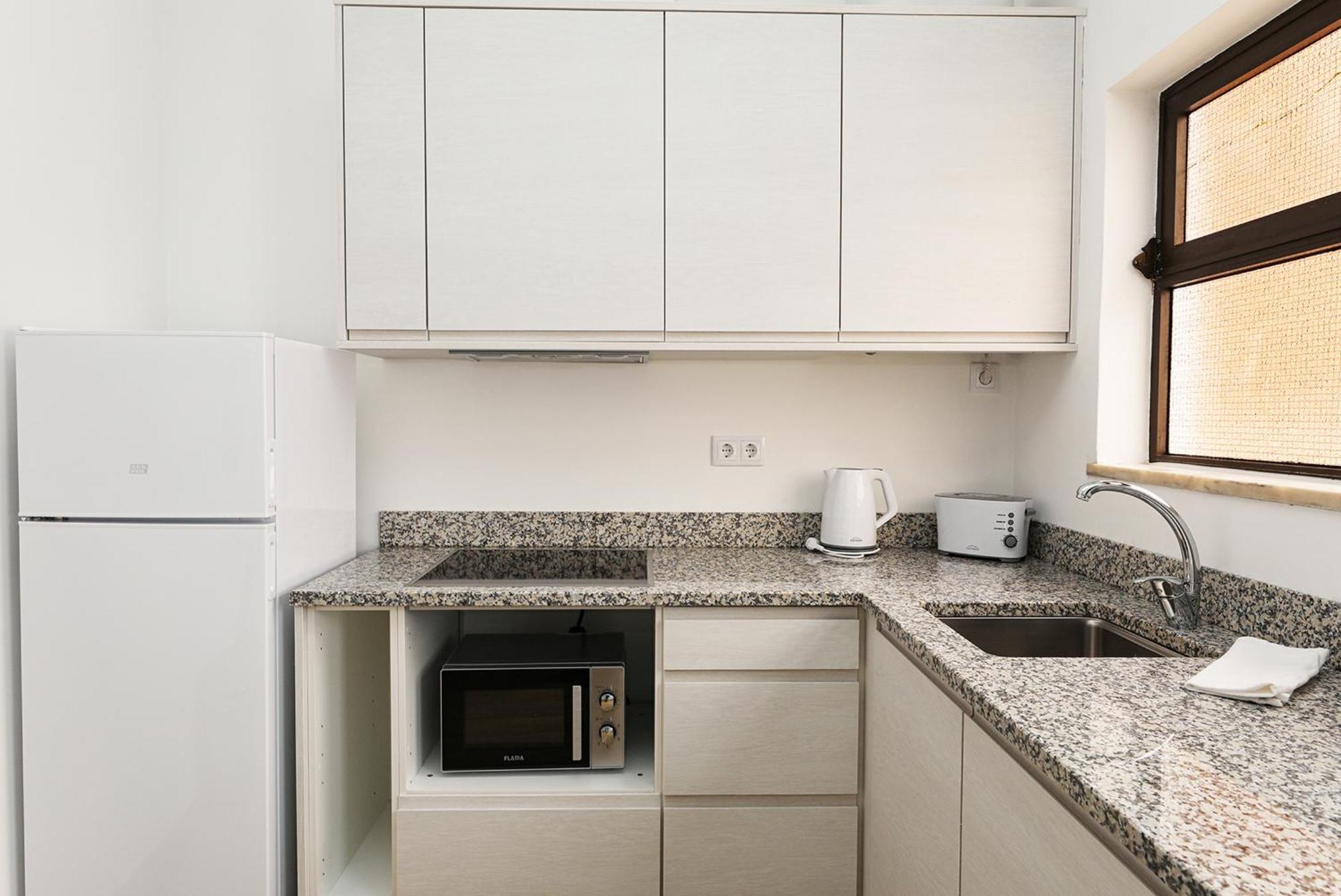 A48 - Windmill 1 Bed Apartment In Odiáxere Exterior foto